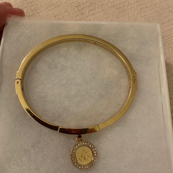 Micheal Kors bracelet - Picture 5 of 5